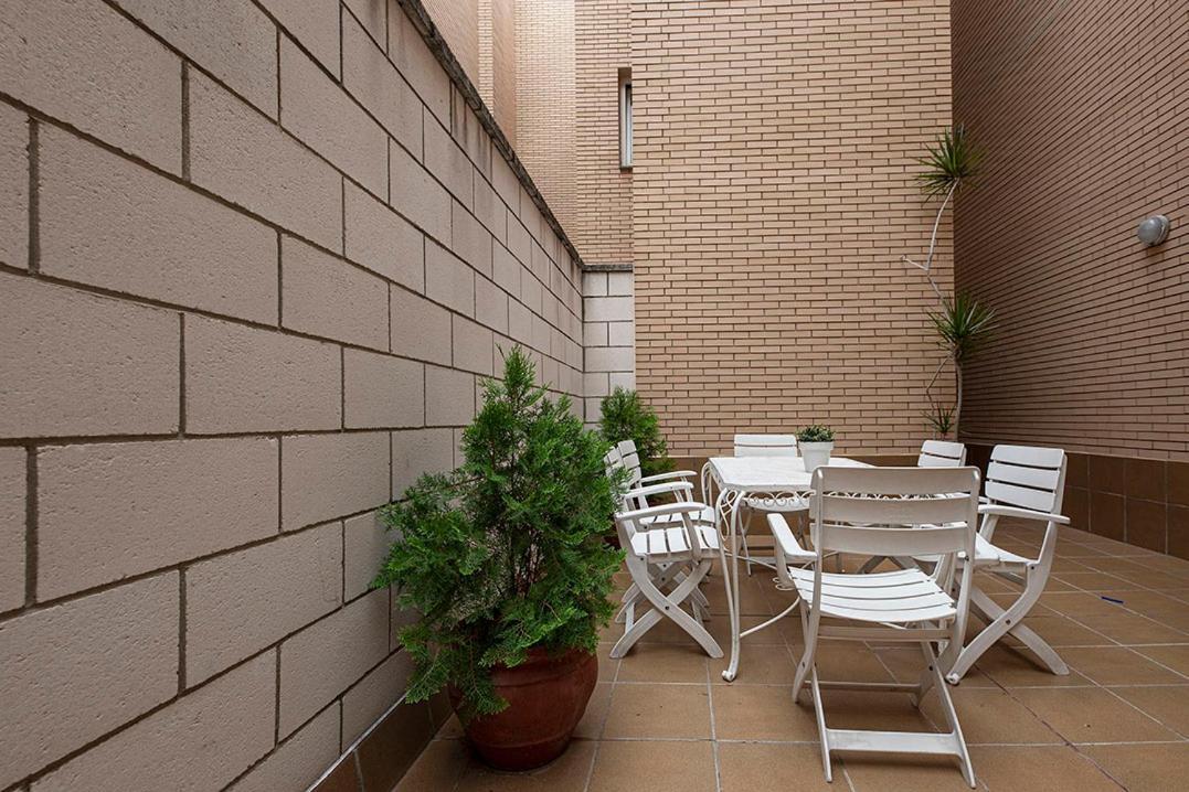 Apartamento Tibula Sur Parking เมรีดา ภายนอก รูปภาพ